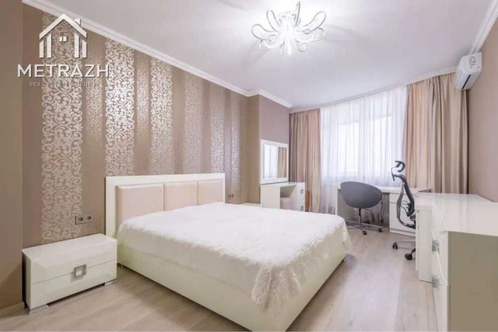 Продам 2к квартиру 86 кв.м. в ЖК Атлант Холодная гора - фото 1