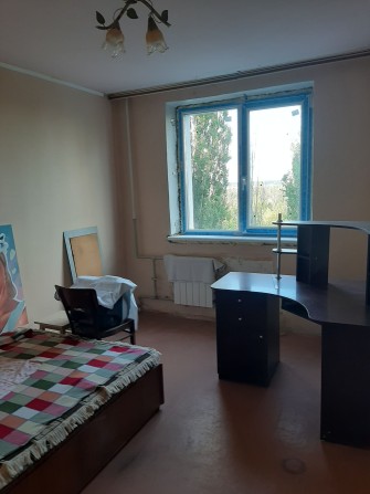 Продам 3х к кв в индустриальном районе - фото 1