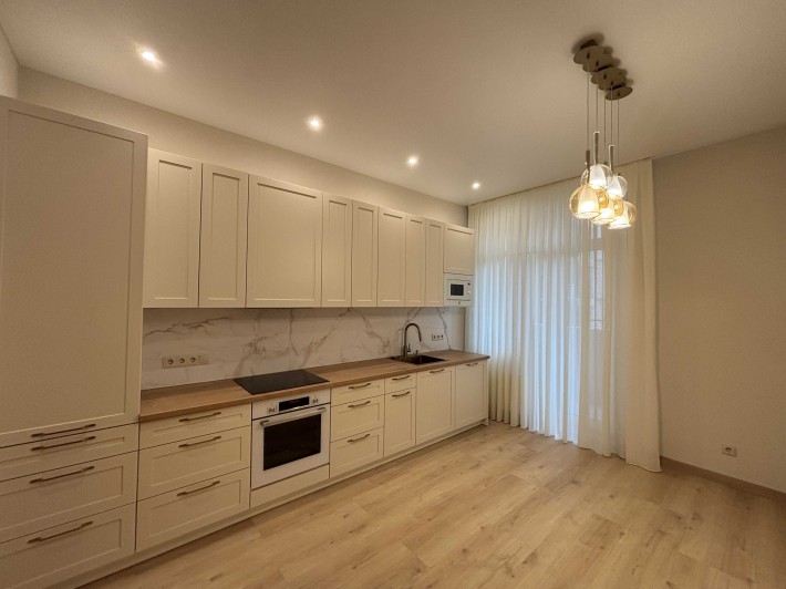 3-кімнатна квартира в зданому будинку ЖК "Елегія парк" в Аркадії. - фото 1