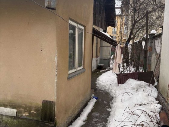 Продаж 1но к квартири « під ремонт» близько центру Львів! Львов