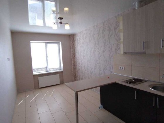 Продам квартиру БЕЗ КОМІСІЇ  новий ремонт біля ТРЦ Французький бульвар Харків