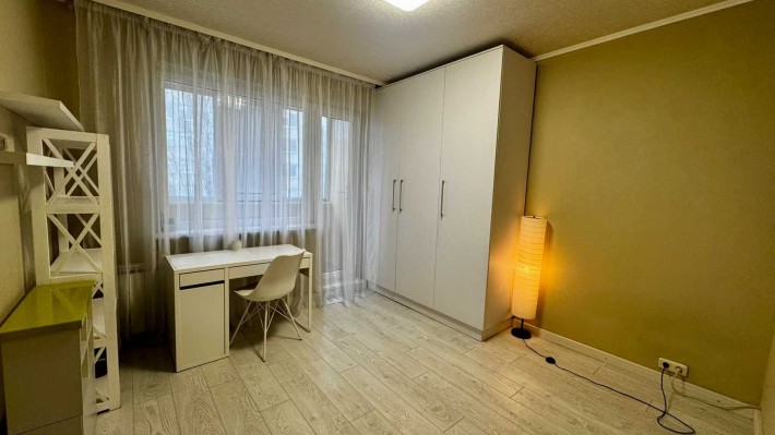 Продаж 2-х кімнатної квартири на Науковій - фото 1