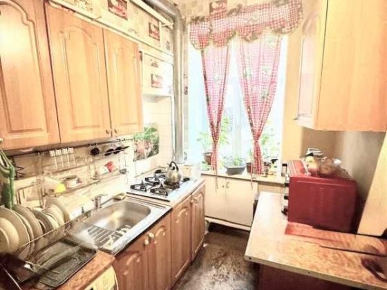 Продам 2 комн квартиру на Базарной правильная с палисадником Одесса