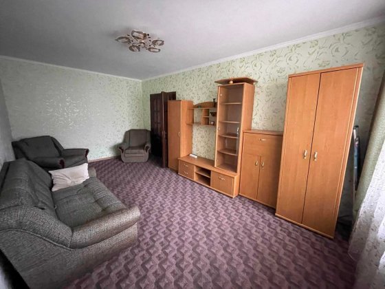 Срочно! 2-х комнатная квартира на ул. Бочарова в кирпичном доме Одесса