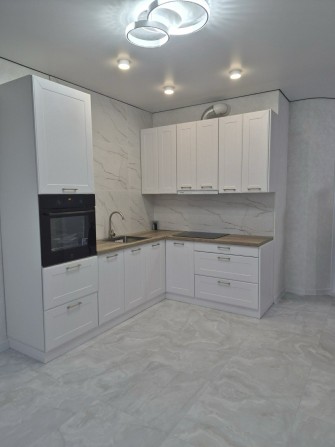 Продам квартиру с ремонтом - фото 1