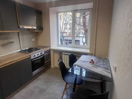 Продам 2 х комн.квартиру на Таирова/Жукова Одесса