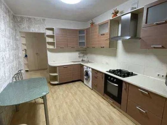 Продам 2 кімнатну кв-ру на вул. Сахарова Одесса