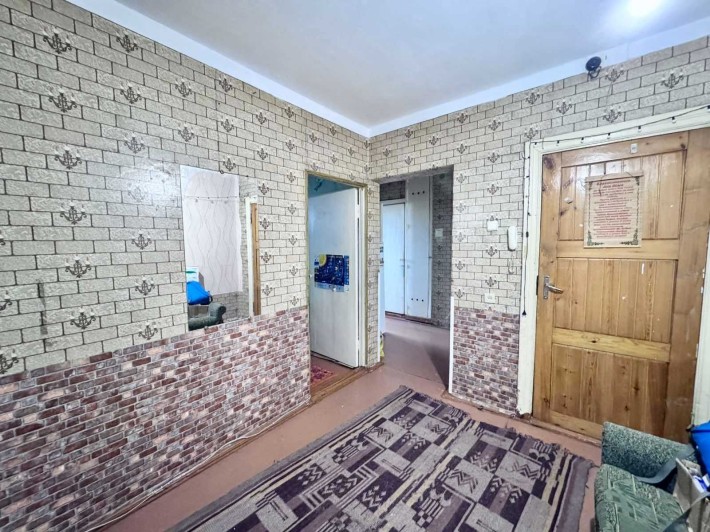 Продам трехкомнатную квартиру. 5эт/9эт. - фото 1