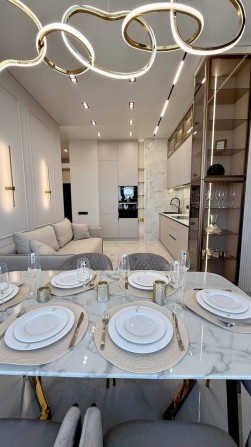 2к + Кухня гостиная ЖК Атмосфера Торг Вид на море Дизайнерский ремонт - фото 1