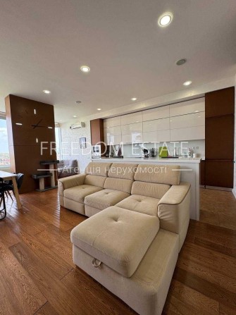 125 тыс.$ Квартира в центре 118 м2 с капитальным ремонтом / БОТ САД - фото 1