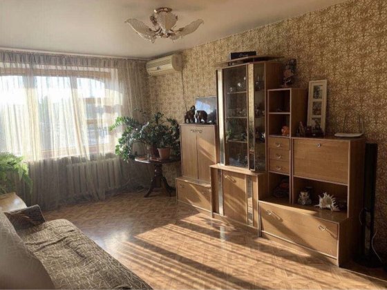 Продам 72 м. Дом Мебели Одеса