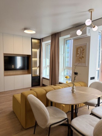 Продам теплу та затишну квартиру в ЖК У-квартал - фото 1