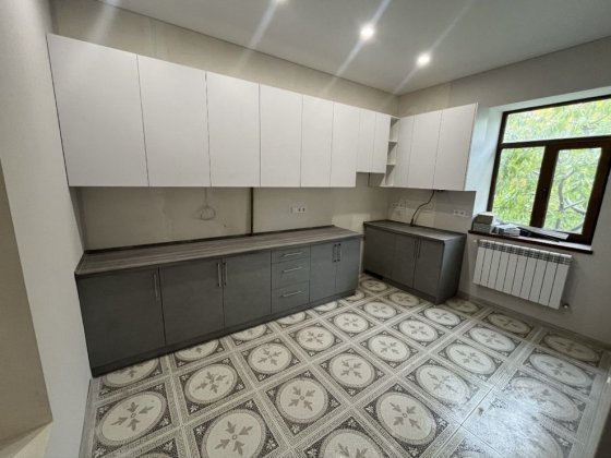 Продаж 3 к/к . Центр , вул. Бузький бульвар Миколаїв