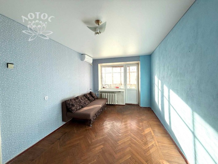 Продаю однокімнатну квартиру. Громадянська. Район ТЦ КІТ - фото 1