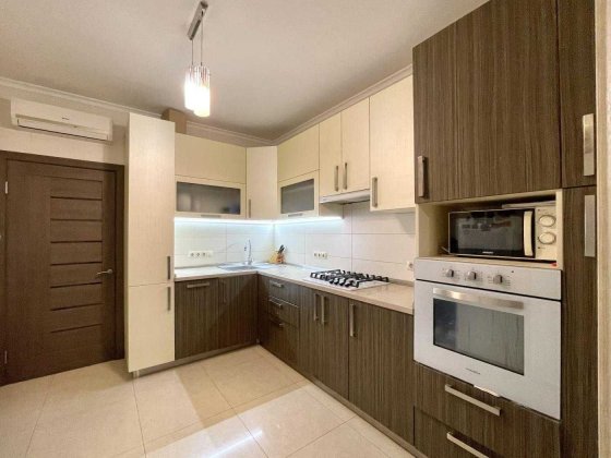 Продаж 3-кімн. квартири у ЖК Львівський, Петропавлівська Борщагівка Петропавлівська Борщагівка