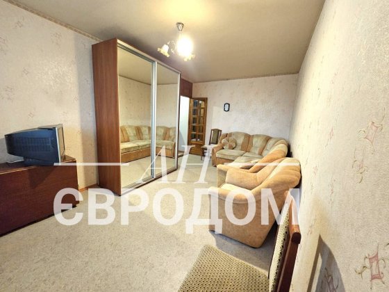 Продам 1к квартиру на ул. Ахсарова, Алексеевка Харків