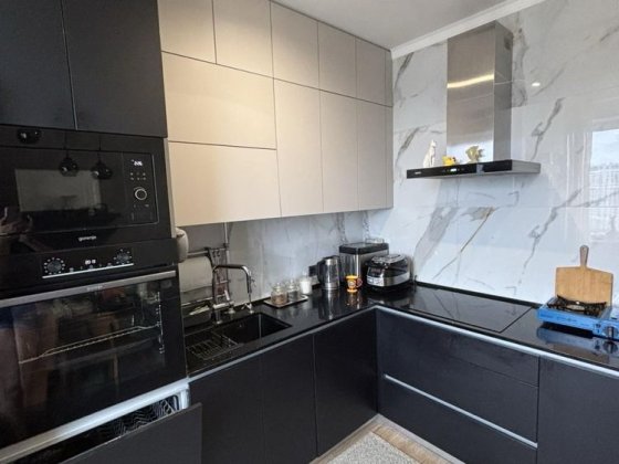 Срочно продам квартиру 53 Ж Одесса