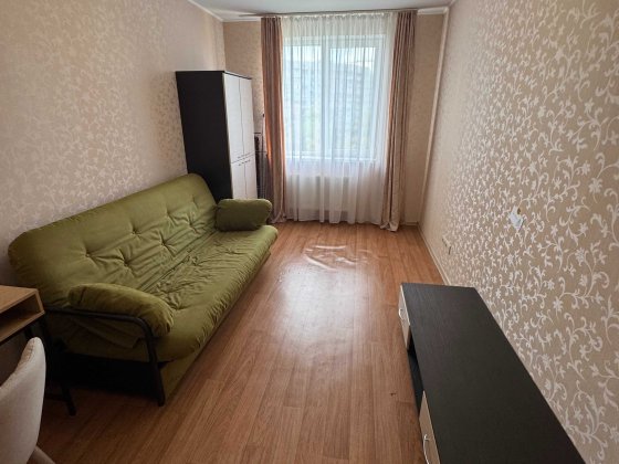 Продам 1 квартиру Алексеевка, пр-т Победы 66 Л с ремонтом Харьков