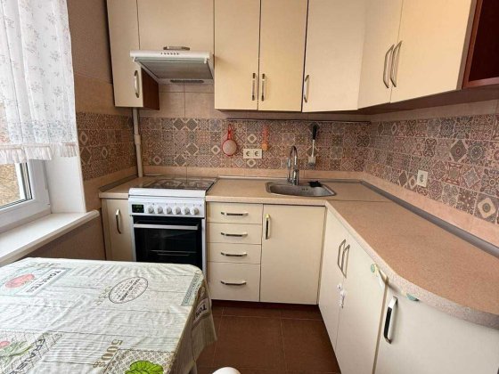 Продам 3-кімнатну квартиру на Салтівці Харьков