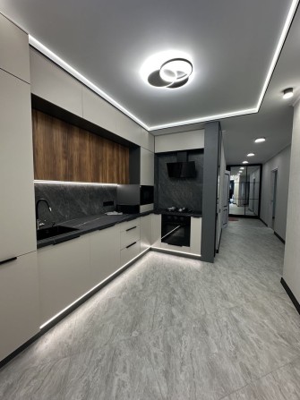 Нова 3 кім. квартира з ремонтом під Києвом / Софіївська Борщагівка - фото 1