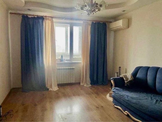 Продам 3- комнатную квартиру Таирова Вильямса кирпич Одеса