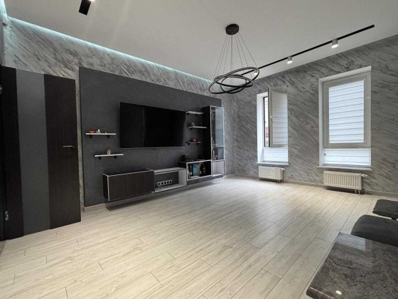 Стильна 2-кімнатна квартира з авторським дизайном у ЖК «28 Перлина» Одеса