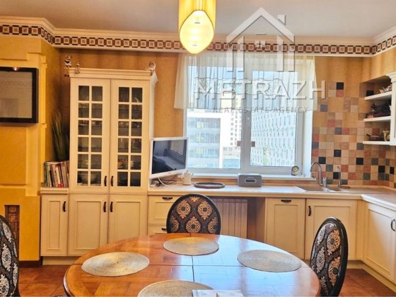 ‼️КУЛЬТУРЫ 22-Б‼️Авантаж! ЭКСКЛЮЗИВНАЯ авторская 136 м2 ! ТРИ спальни Харків