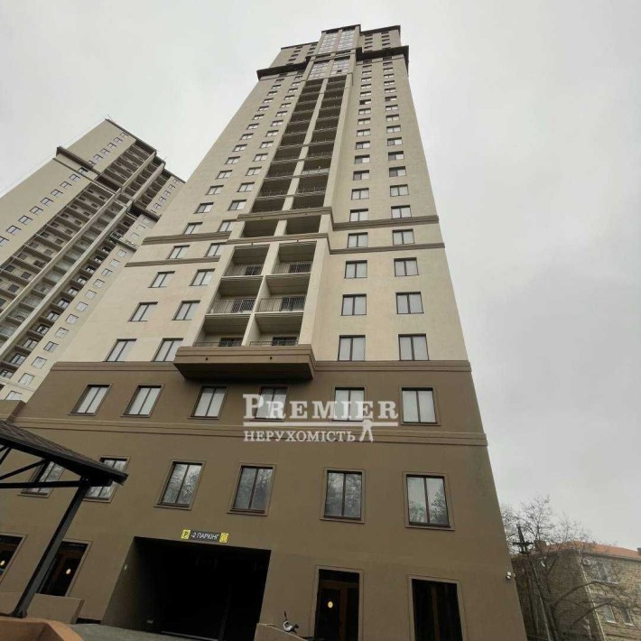 Мрія у кроках від моря /16 ст. В.Фонтану - фото 1