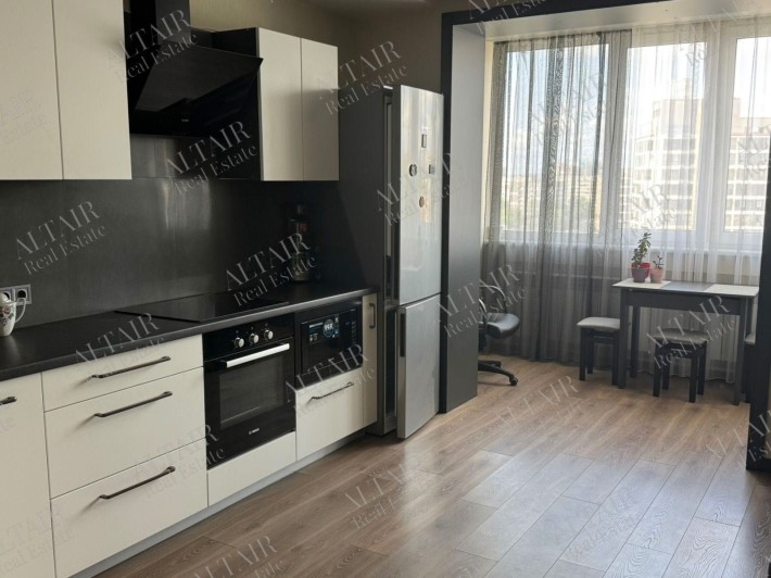 Продам 1 комнатную квартиру ЖК Рогатинский, центральный рынок, VW - фото 1