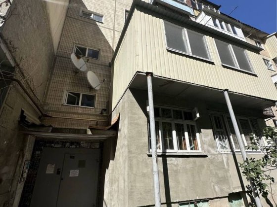 Продам 2 комнатную квартиру  Черемушки Малиновского Одесса