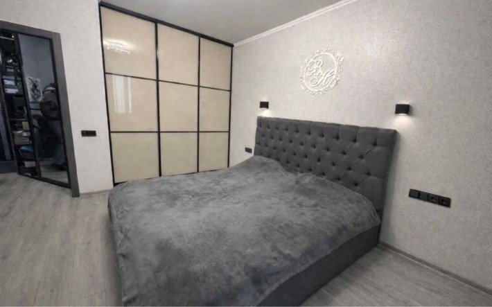 Продаж квартири з ремонтом 38м2 БЕЗ КОМІСІЇ - фото 1