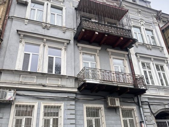 Продам квартиру в центре / рядом парк Шевченко Одесса