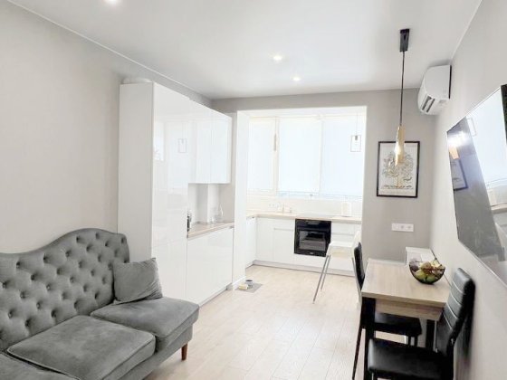 Продам 2-к квартиру  з ремонтом. + Держ програми. ЖК Київський маєток Софиевская Борщаговка