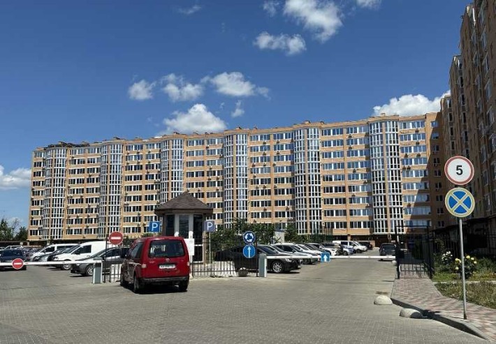 2х комнатная квартира 65 м2 ЖК Лазурный Под чистовую 17753 - фото 1