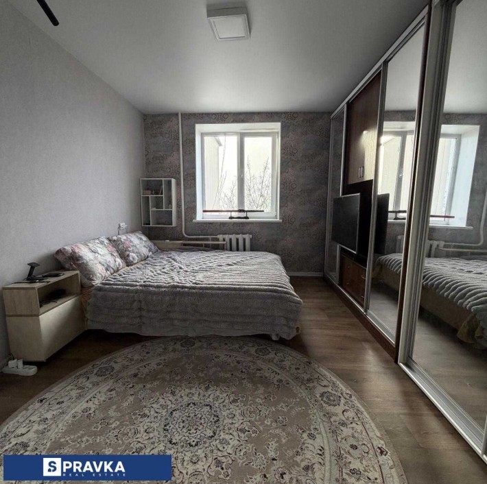 Продам квартиру на Таирова ( Левитана ) 3 ком средний этаж - фото 1