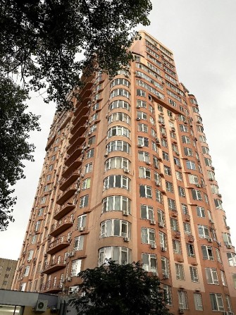 Продам 2к квартиру ЖК Фонтан - фото 1