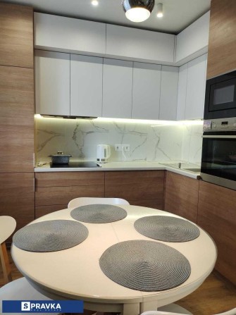 Стильная 2к. с ремонтом и мебелью в охраняемом ЖК с полной автономией! - фото 1