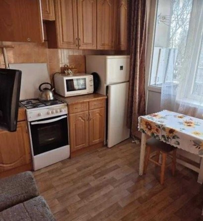 В продаже отличная 1 комнатная квартира с двумя балконами - фото 1