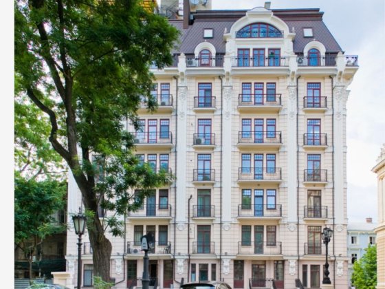 Элитный комплес с видом на Оперный театр Одесса