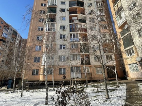 Продам 2-х кім квартиру в новобудові Одеса