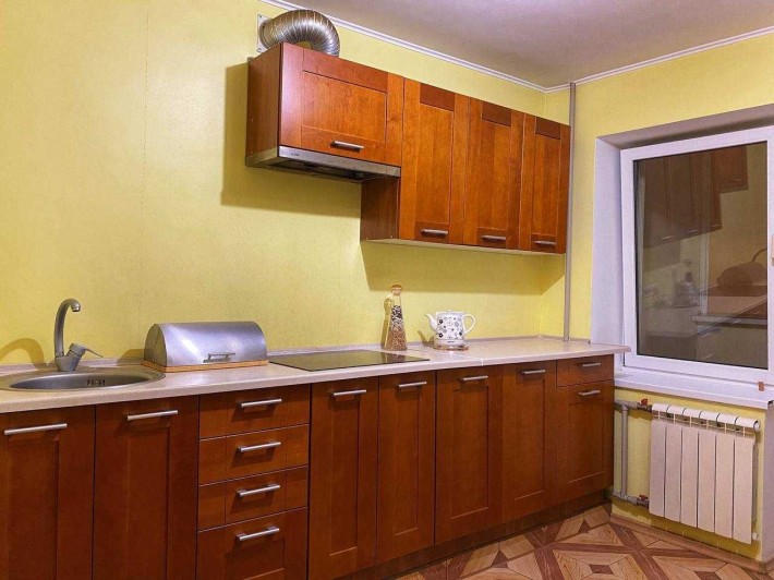 Продам укомплековану 2 кімнатну кв-ру на вул. Висоцького ! - фото 1