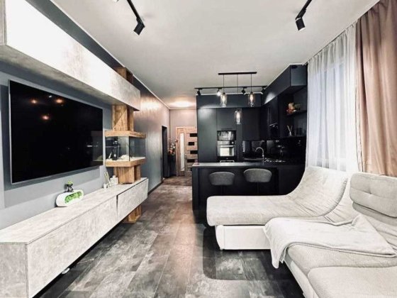 Продам 4х ком. квартиру 105м новострой, Х. Гора Авторский ремонт  SM Харьков