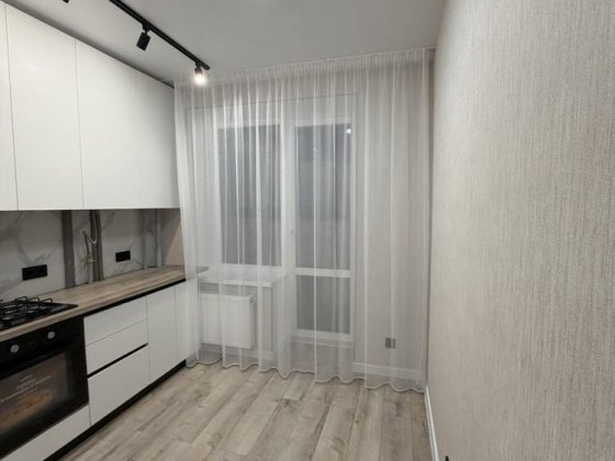 Продам 1к ,газ,автономне опалення,Киівський маєток Софіївська Борщагівка