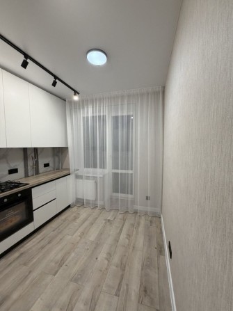 Продам 1к ,газ,автономне опалення,Киівський маєток - фото 1