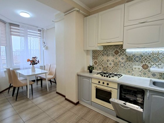 Продаж 3х кім квартири в ЖК Софія Сіті,  74 м2, Сонячна 3 Софіївська Борщагівка