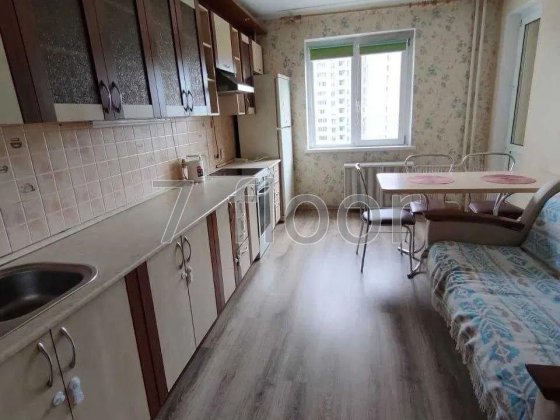 1 кімнатна квартира Троєщина Милославська метро Почайна Торговий центр Київ