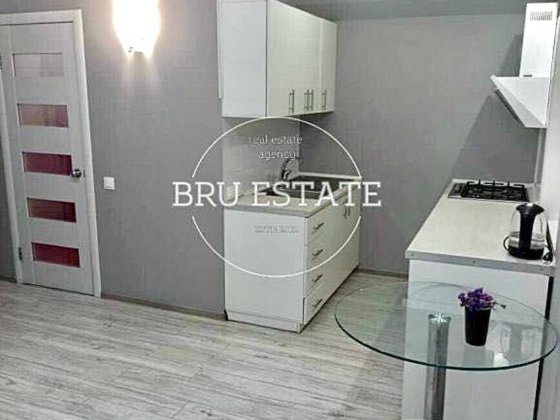 Продаж 1 к квартири ст м  Оболонь 10 хв пішки Ремонт Киев