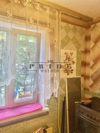 .Простора трикімнатна квартира Троєщина низький поверх! - фото 1