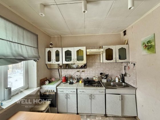 Продаж  2к квартири, вул. Червоної калини, 93б, м. Київ Киев