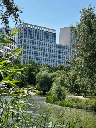 А за вікном — спокій. І це в Києві 2026-г. ЖК Новий автограф, 90 кв м - фото 1